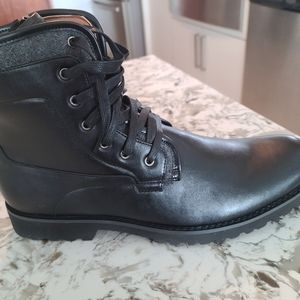 Brand New SL Black Men's Boot Size 11M